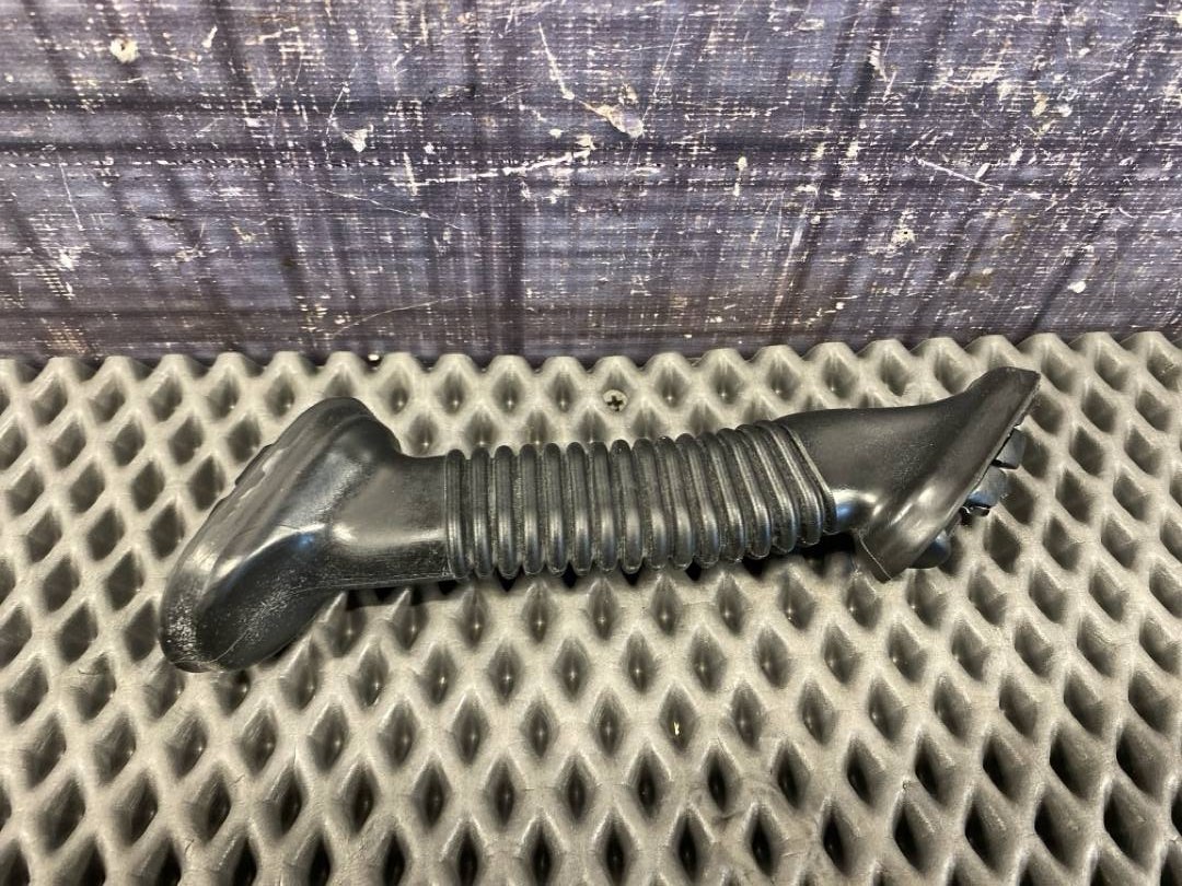 Гофра крышки багажника, 840 рублей, Красноярск