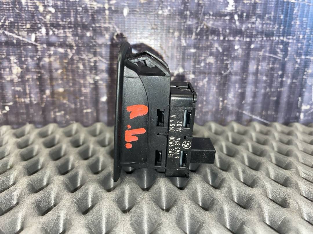 Кнопка стеклоподъемника, 620 рублей, Красноярск