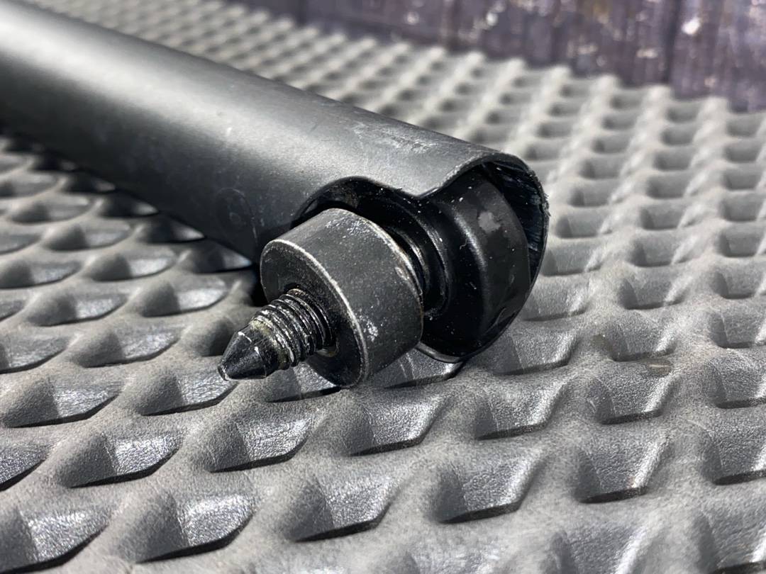 Амортизатор багажника, 820 рублей, Красноярск