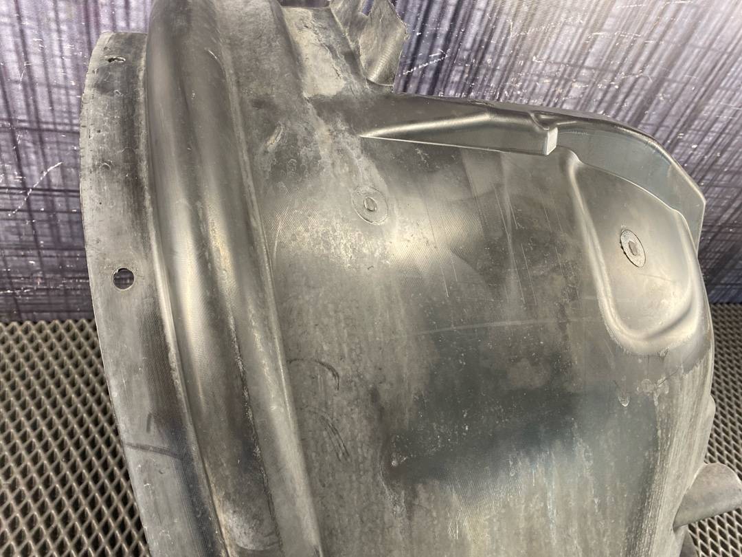 Подкрылок, 1720 рублей, Красноярск