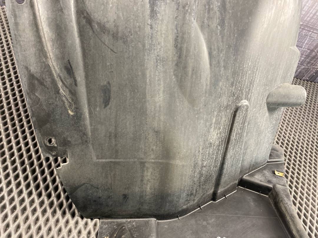 Подкрылок, 1720 рублей, Красноярск