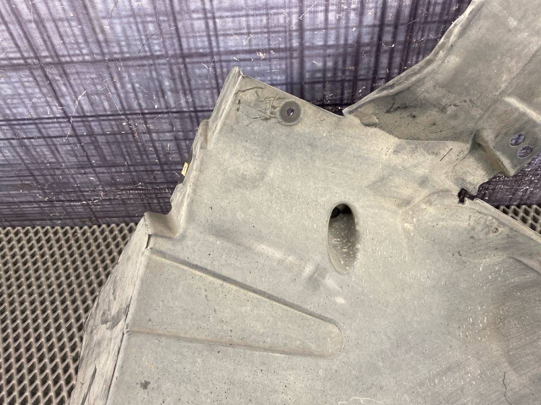 Подкрылок, 1720 рублей, Красноярск