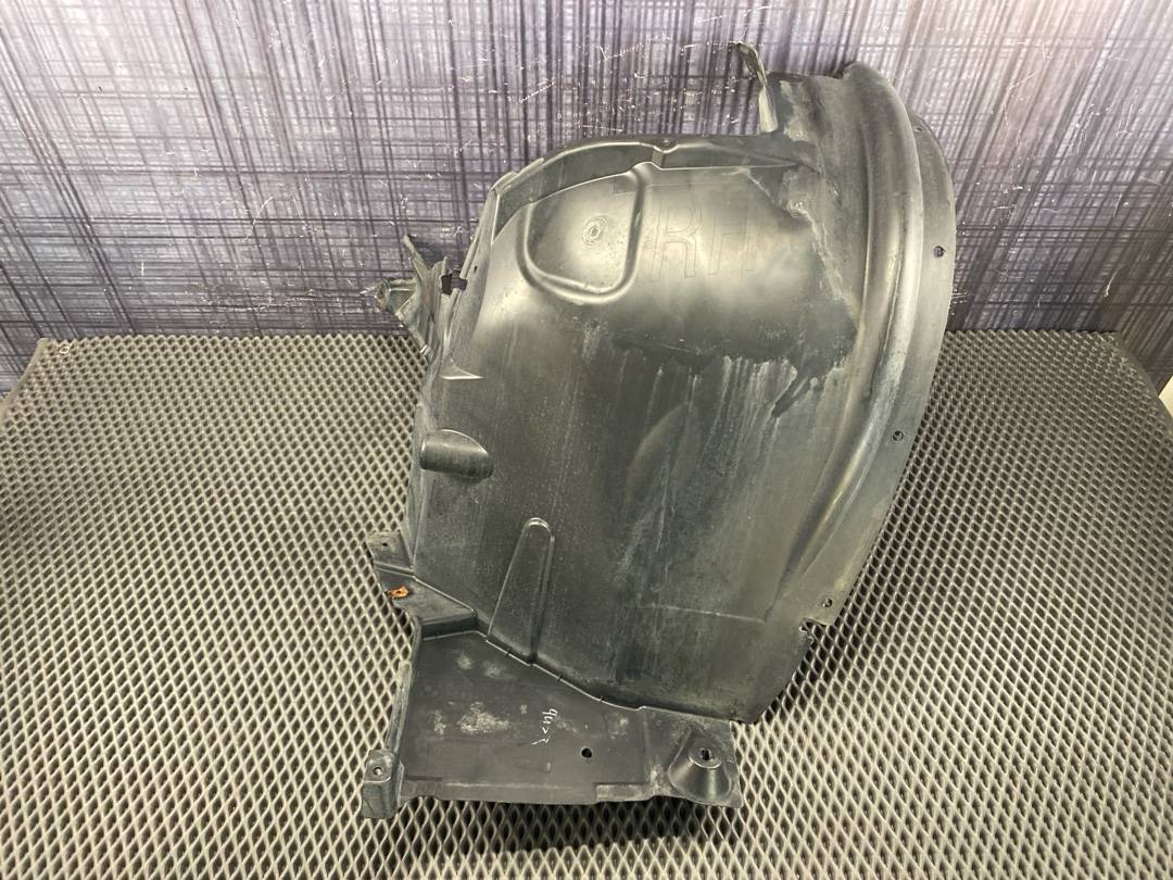 Подкрылок, 1720 рублей, Красноярск