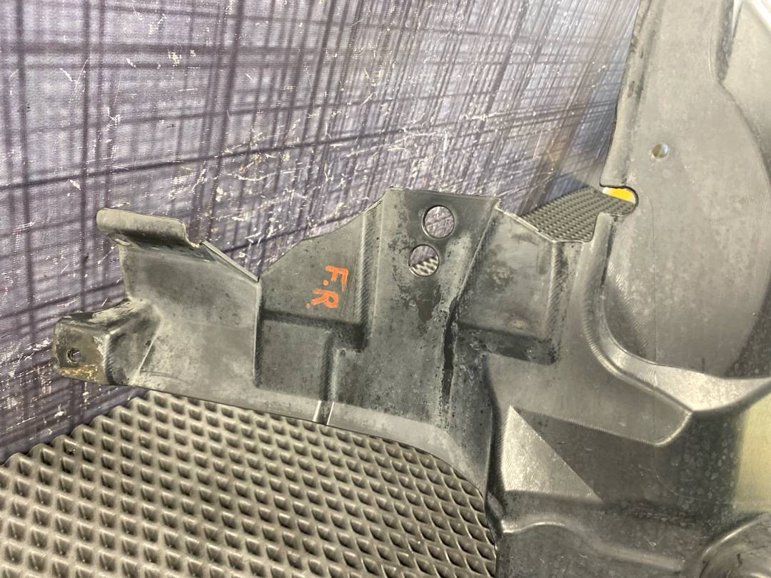 Подкрылок, 1720 рублей, Красноярск