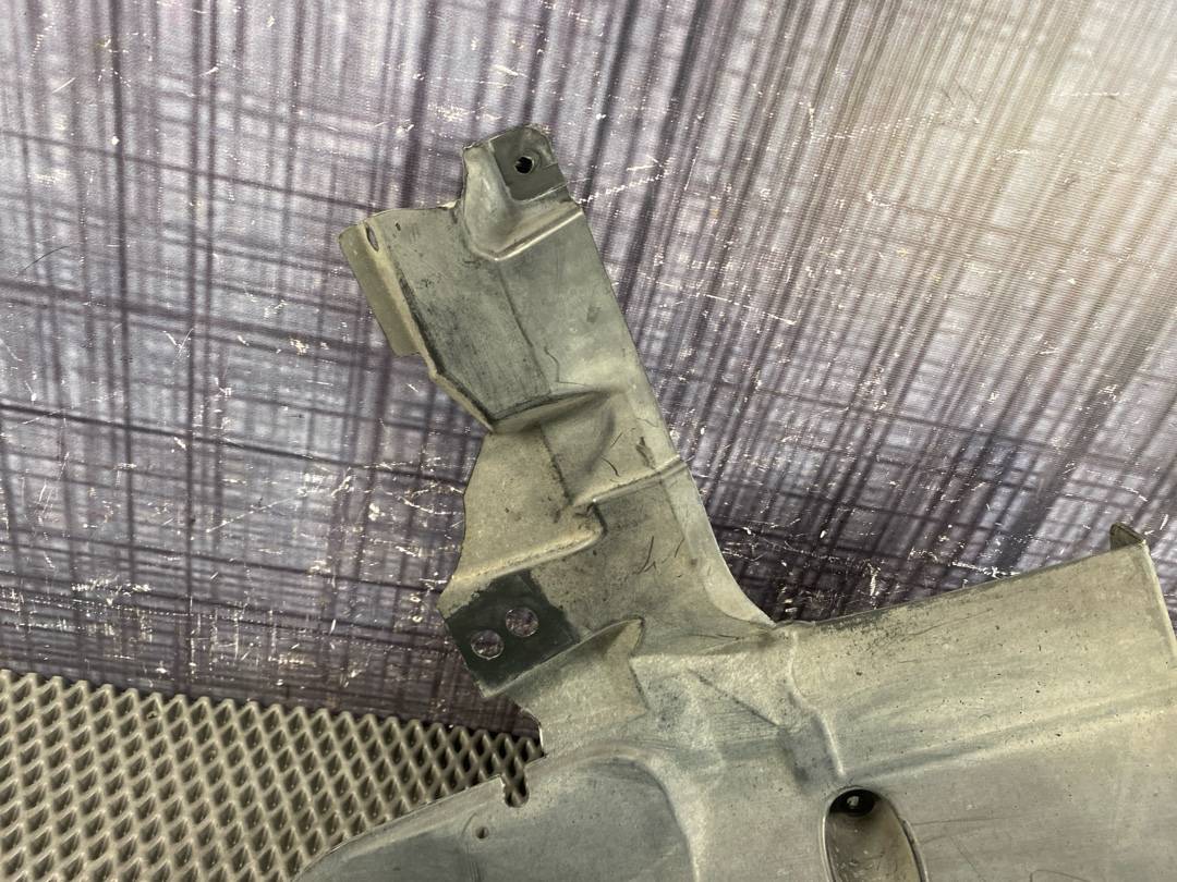 Подкрылок, 1720 рублей, Красноярск