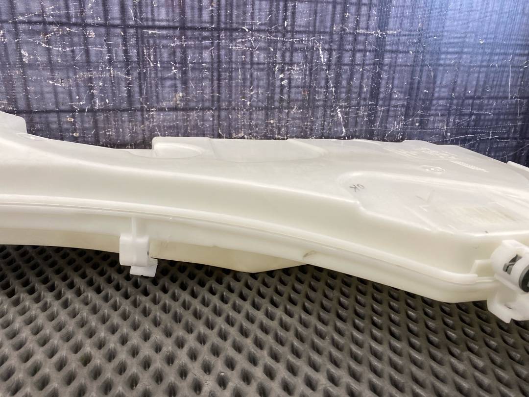 Бачок омывателя, 2140 рублей, Красноярск