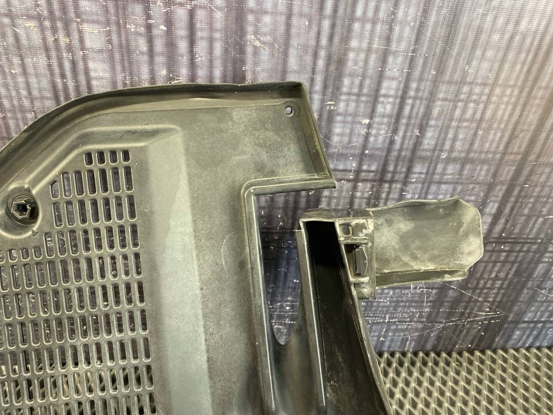 Решетка под лобовое стекло, 1230 рублей, Красноярск