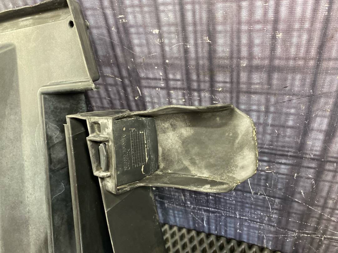 Решетка под лобовое стекло, 1230 рублей, Красноярск