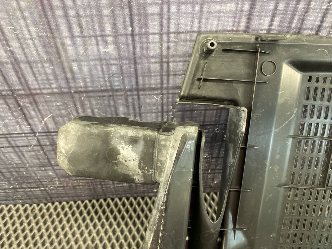 Решетка под лобовое стекло, 1230 рублей, Красноярск