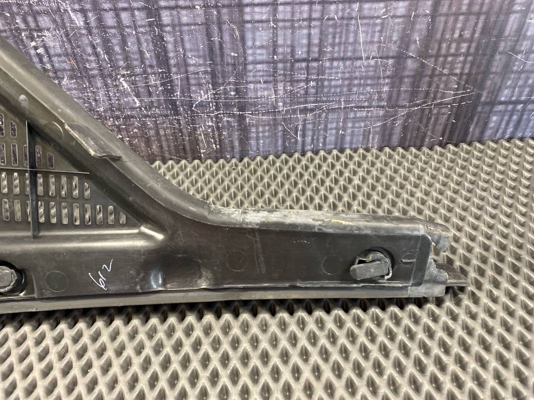 Решетка под лобовое стекло, 1230 рублей, Красноярск