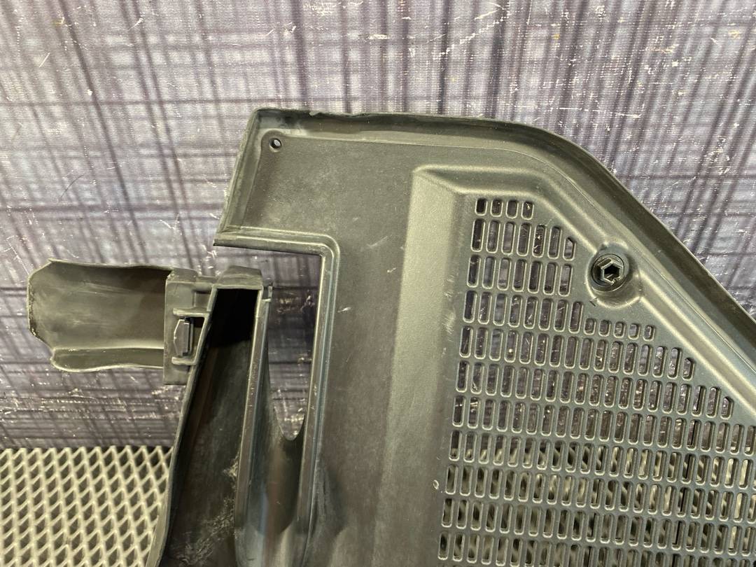 Решетка под лобовое стекло, 1050 рублей, Красноярск