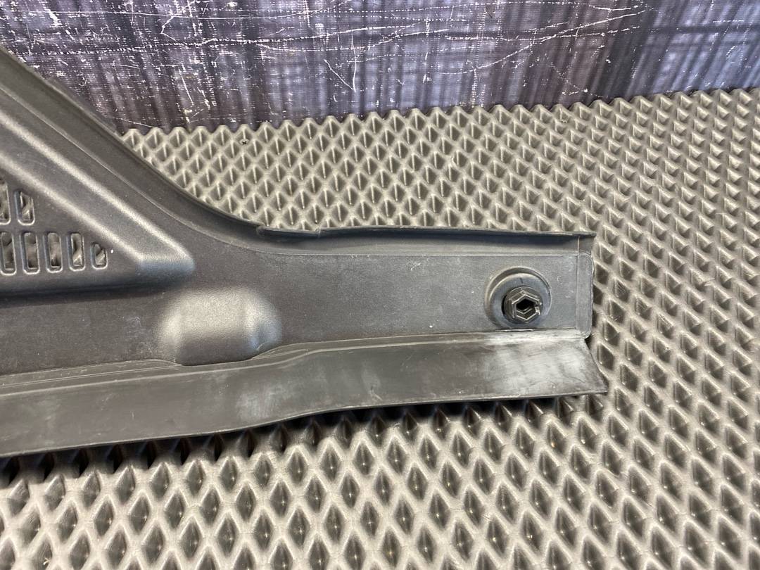 Решетка под лобовое стекло, 1050 рублей, Красноярск