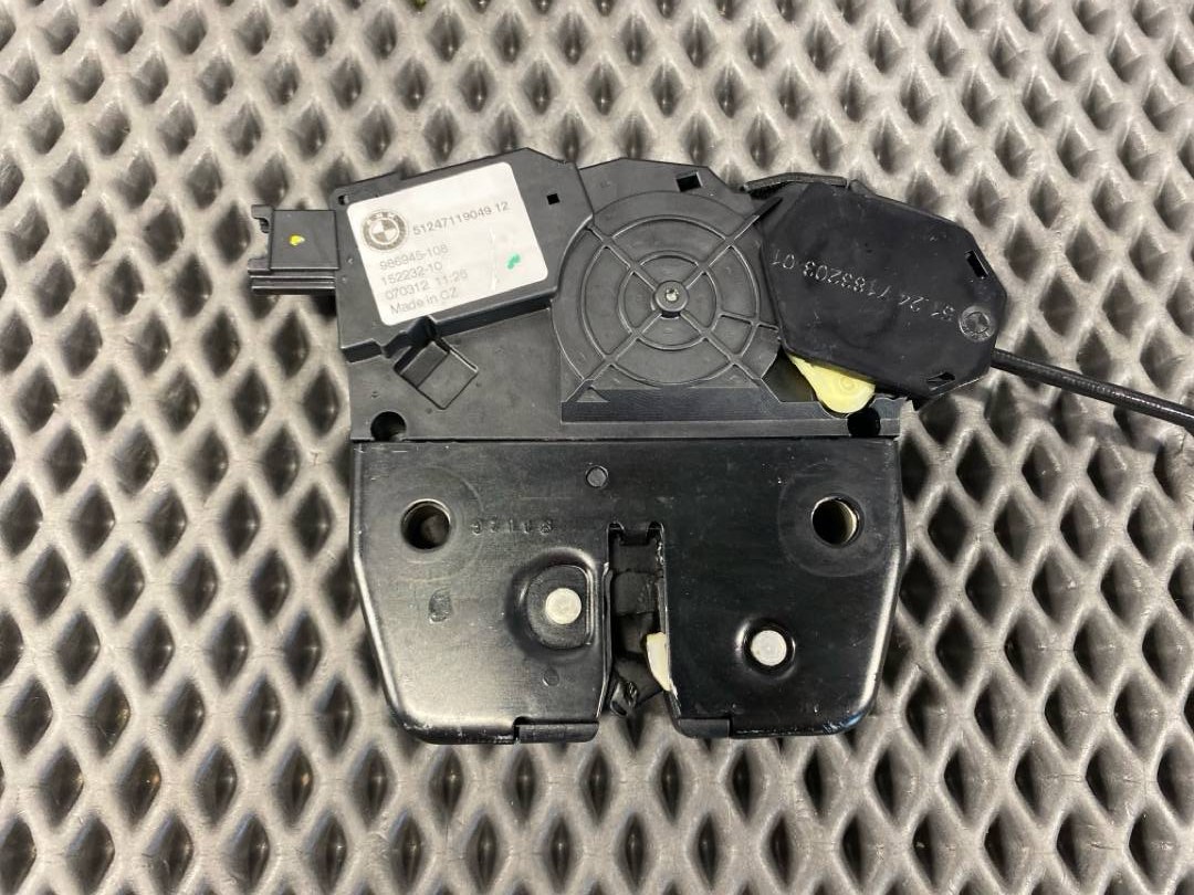 Замок багажника, 8670 рублей, Красноярск