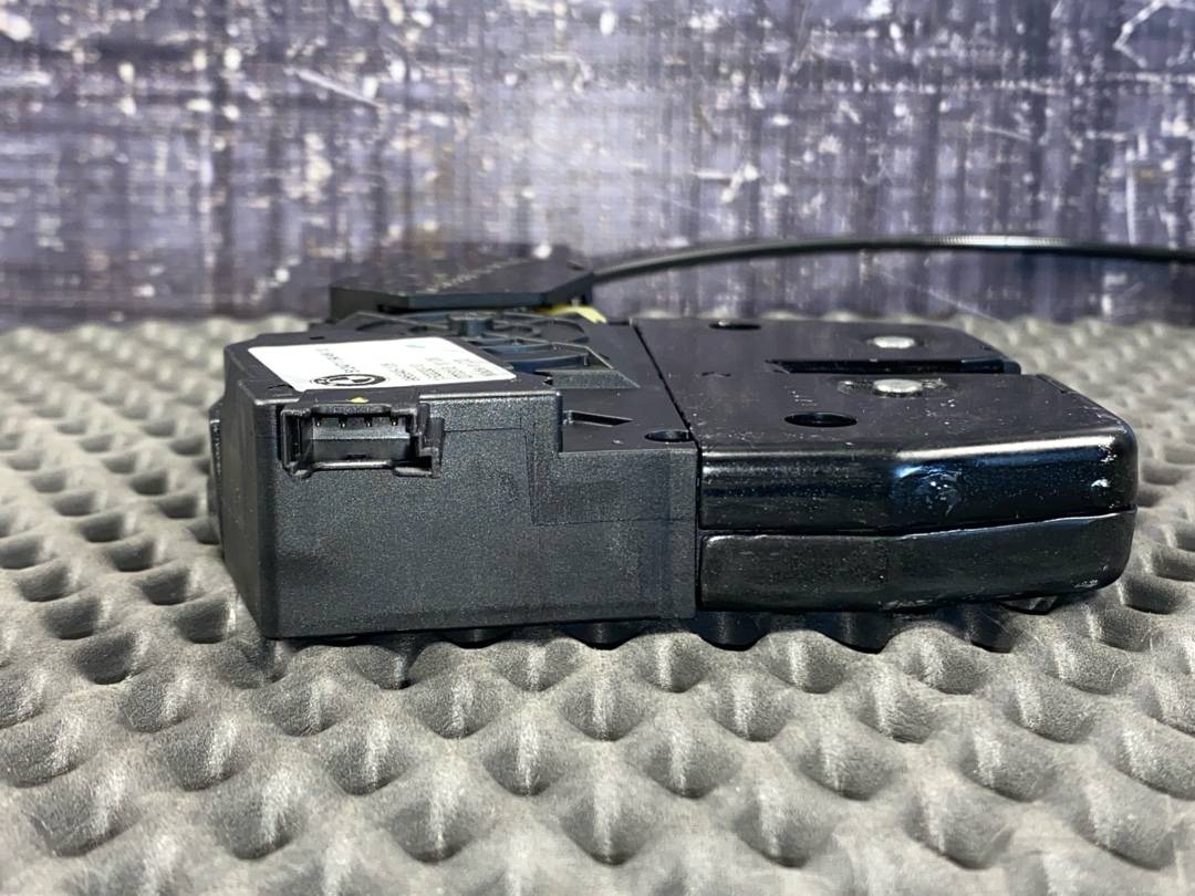 Замок багажника, 8670 рублей, Красноярск