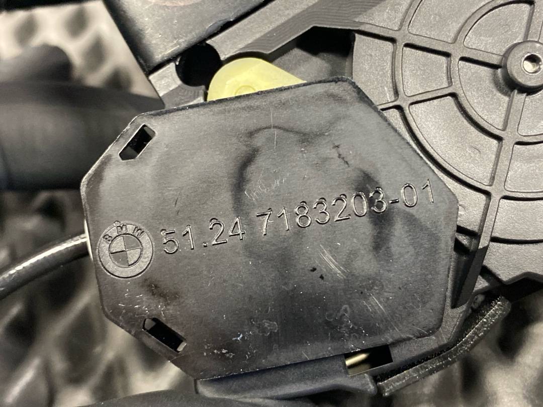 Замок багажника, 8670 рублей, Красноярск