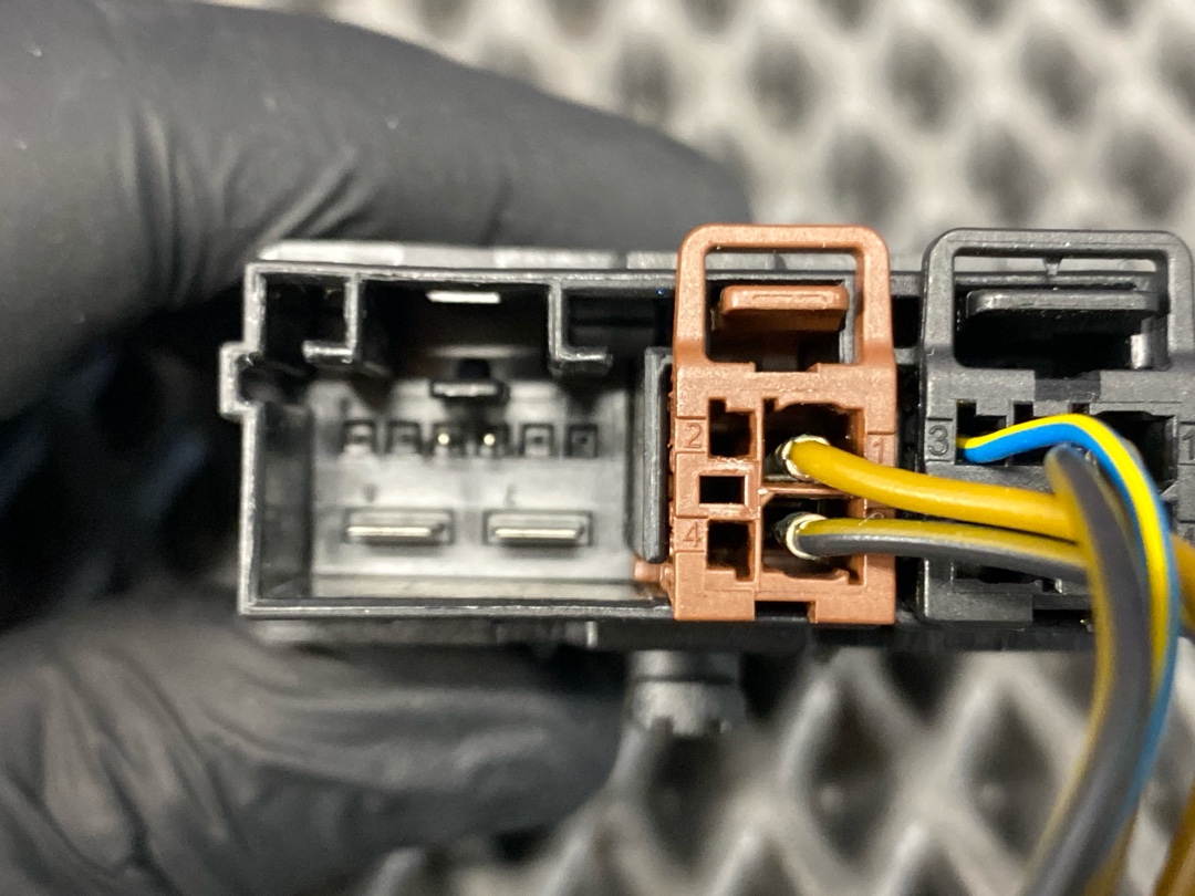 Блок управления сиденьем, 3860 рублей, Красноярск