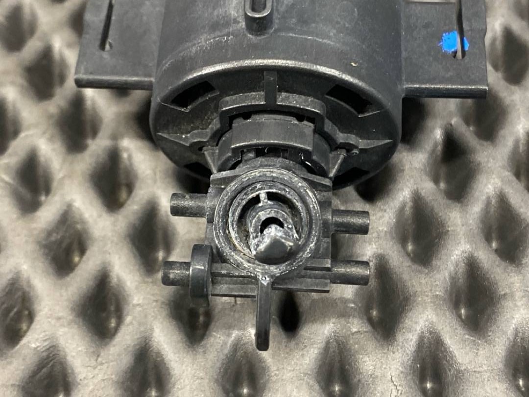 Форсунка омывателя фар, 2430 рублей, Красноярск