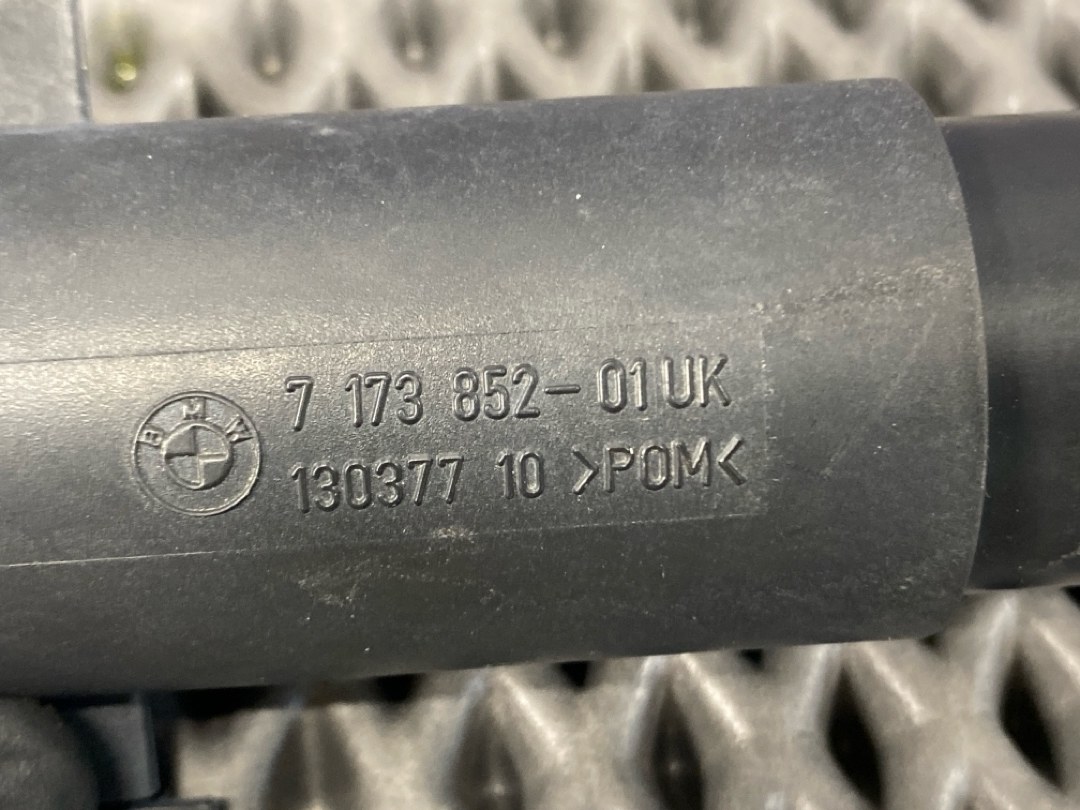 Форсунка омывателя фар, 2430 рублей, Красноярск