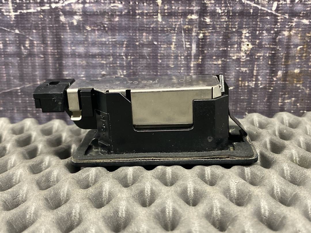 Плафон подсветки номера, 1140 рублей, Красноярск