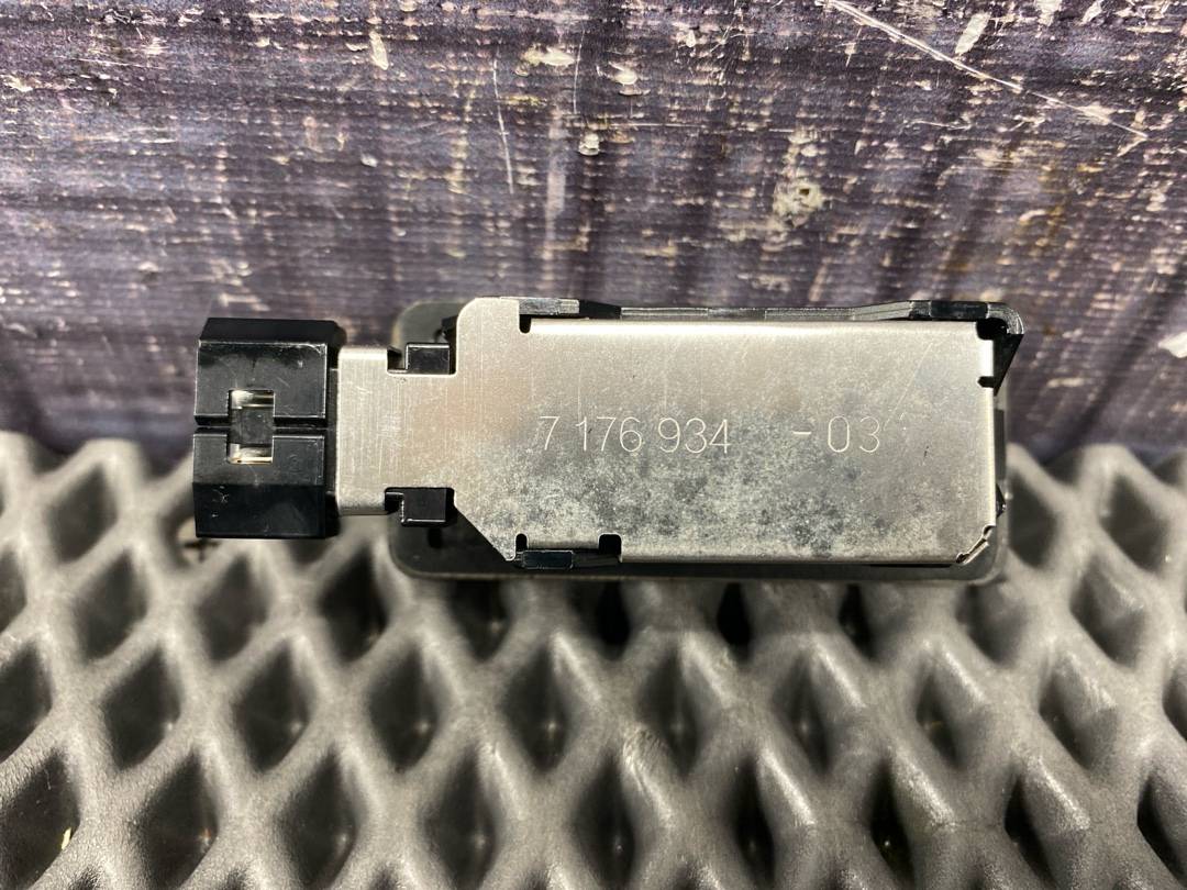 Плафон подсветки номера, 1140 рублей, Красноярск