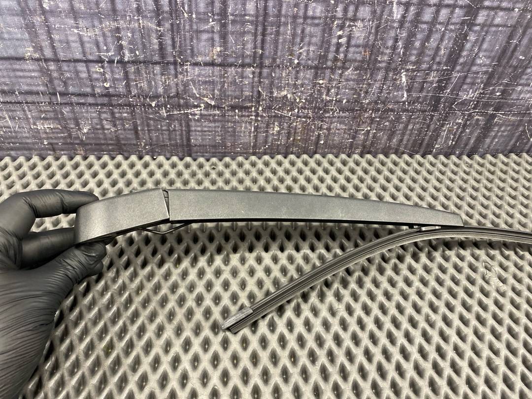 Дворник, 2620 рублей, Красноярск