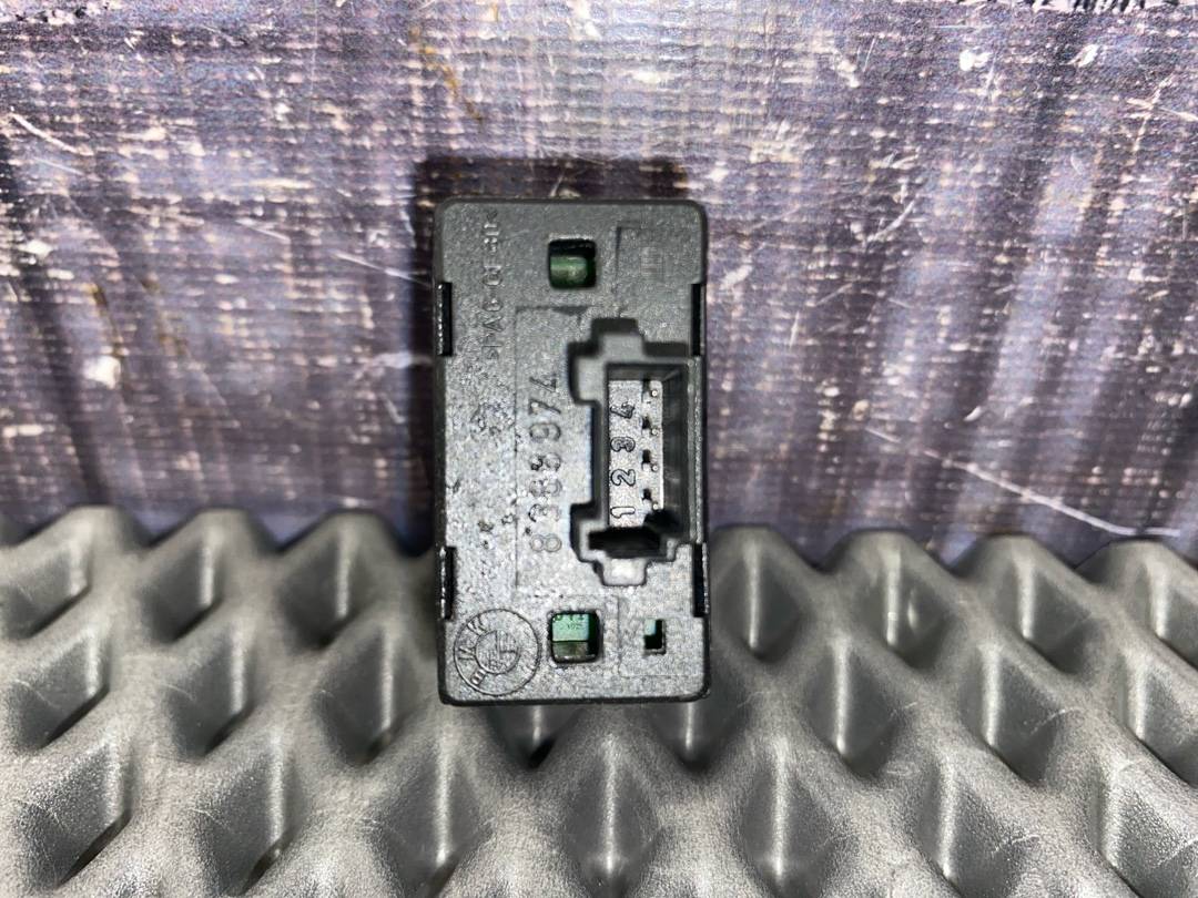 Кнопка стеклоподъемника, 210 рублей, Красноярск