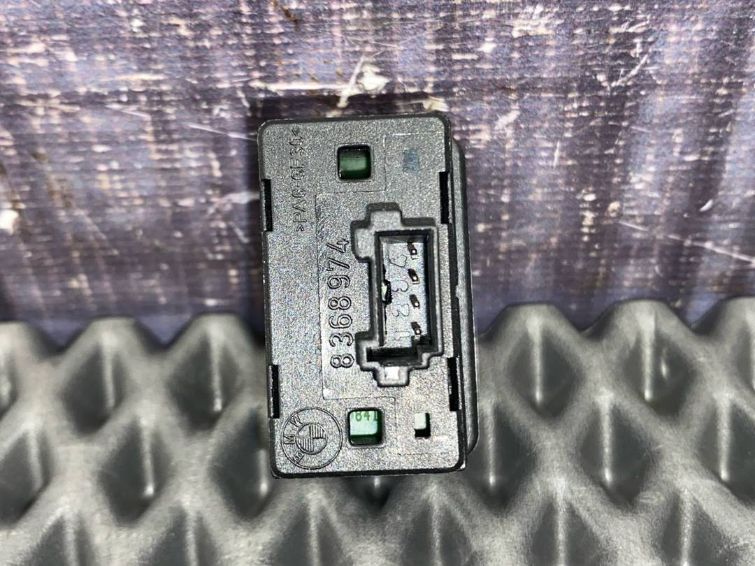 Кнопка стеклоподъемника, 210 рублей, Красноярск