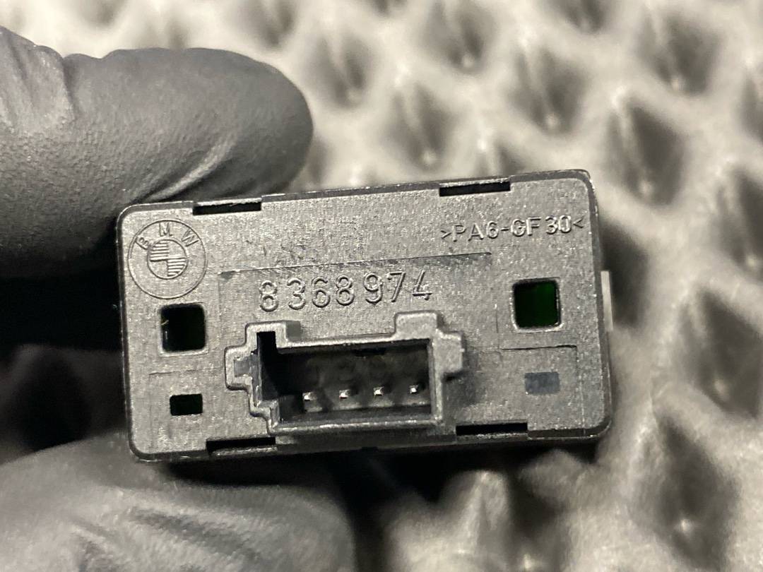 Кнопка стеклоподъемника, 210 рублей, Красноярск