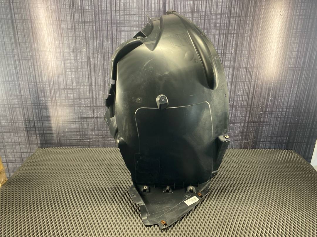 Подкрылок, 3770 рублей, Красноярск