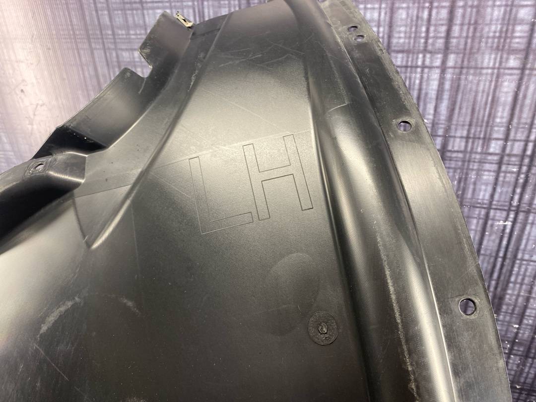 Подкрылок, 3770 рублей, Красноярск