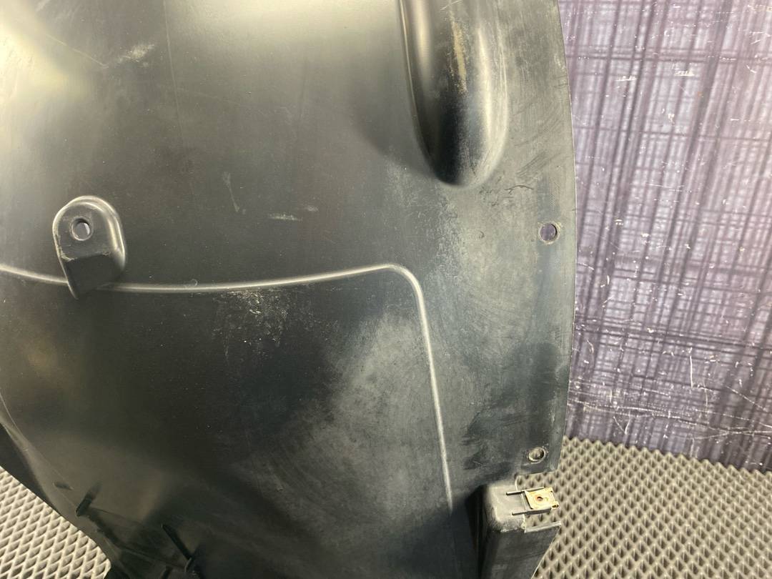 Подкрылок, 3770 рублей, Красноярск