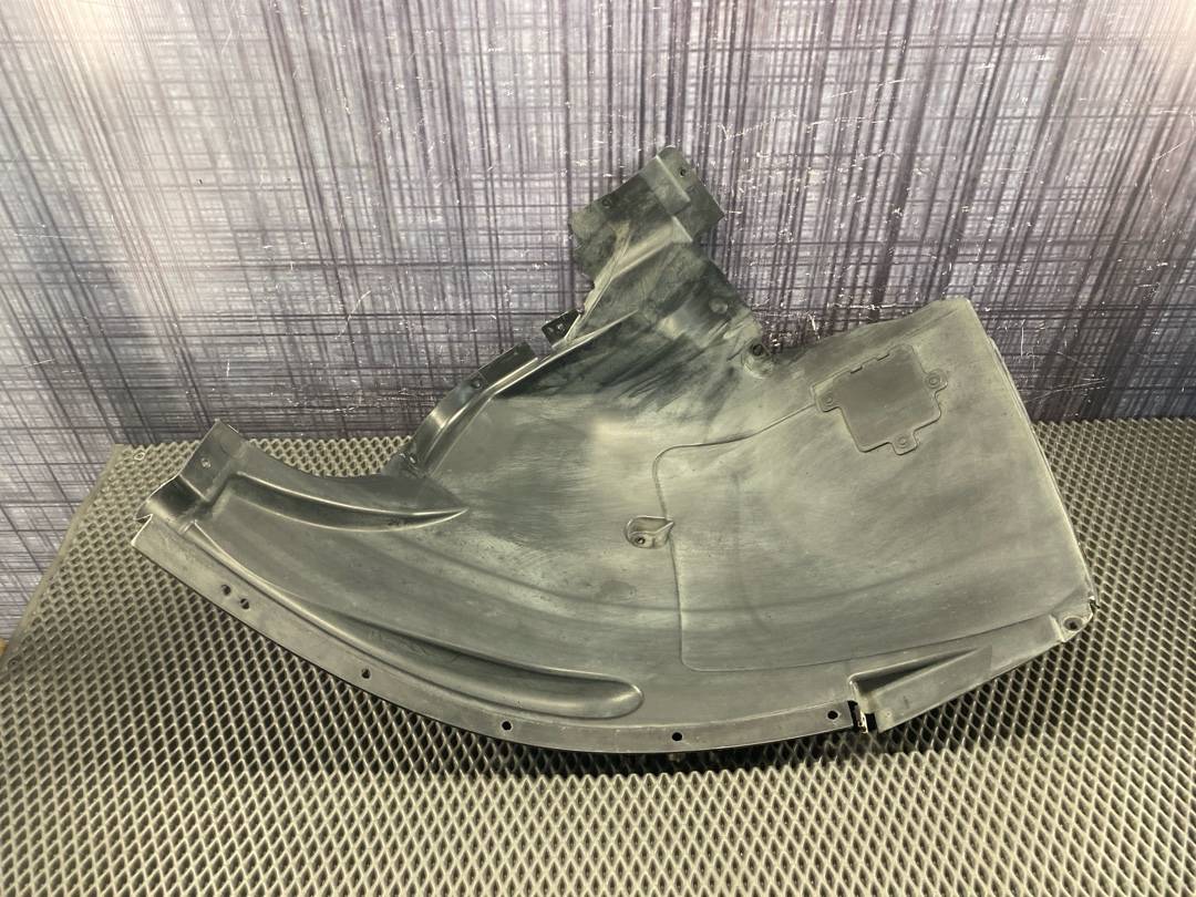 Подкрылок, 3770 рублей, Красноярск