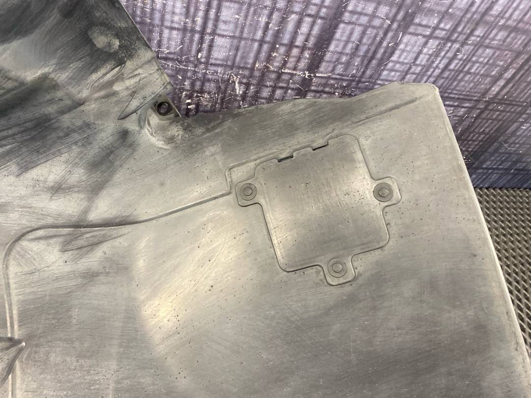 Подкрылок, 3770 рублей, Красноярск