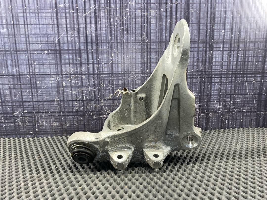 Поворотный кулак, 3140 рублей, Красноярск