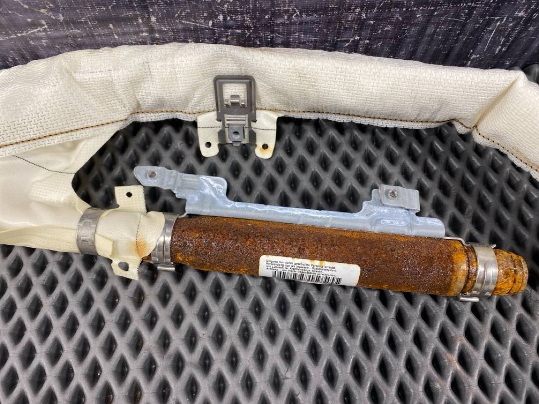 Подушка безопасности, 1820 рублей, Красноярск