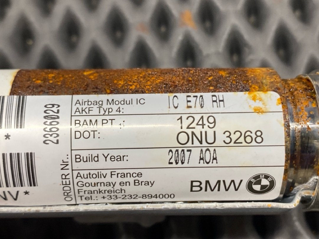 Подушка безопасности, 1820 рублей, Красноярск