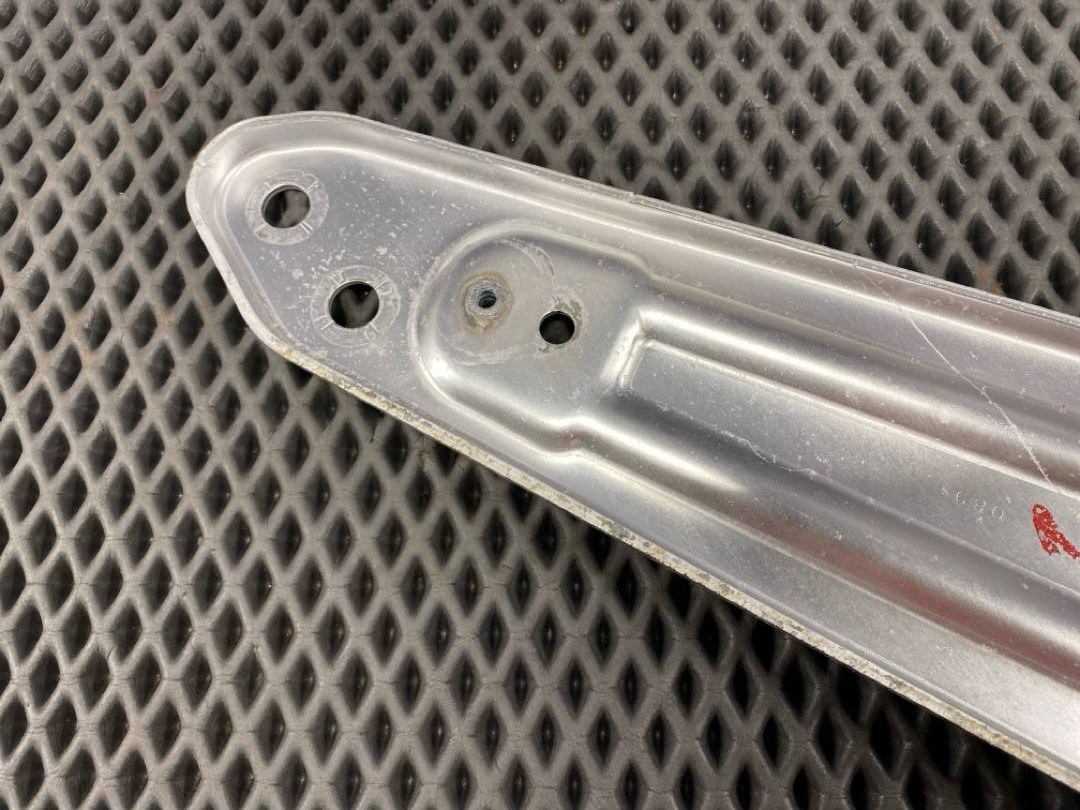 Кронштейн, 590 рублей, Красноярск