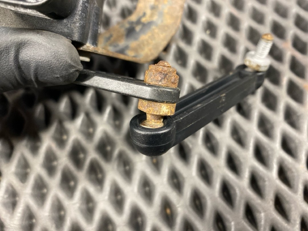 Датчик уровня подвески, 2530 рублей, Красноярск