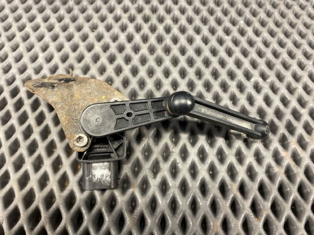 Датчик уровня подвески, 2530 рублей, Красноярск