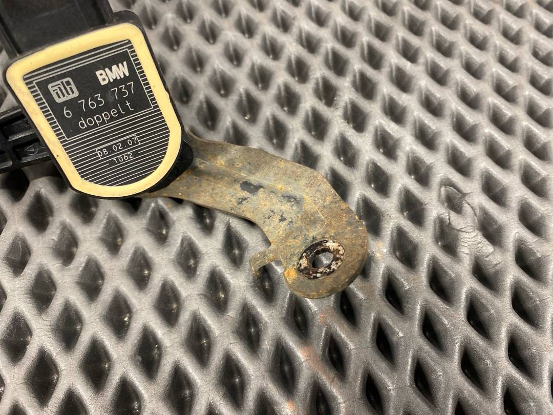 Датчик уровня подвески, 2530 рублей, Красноярск