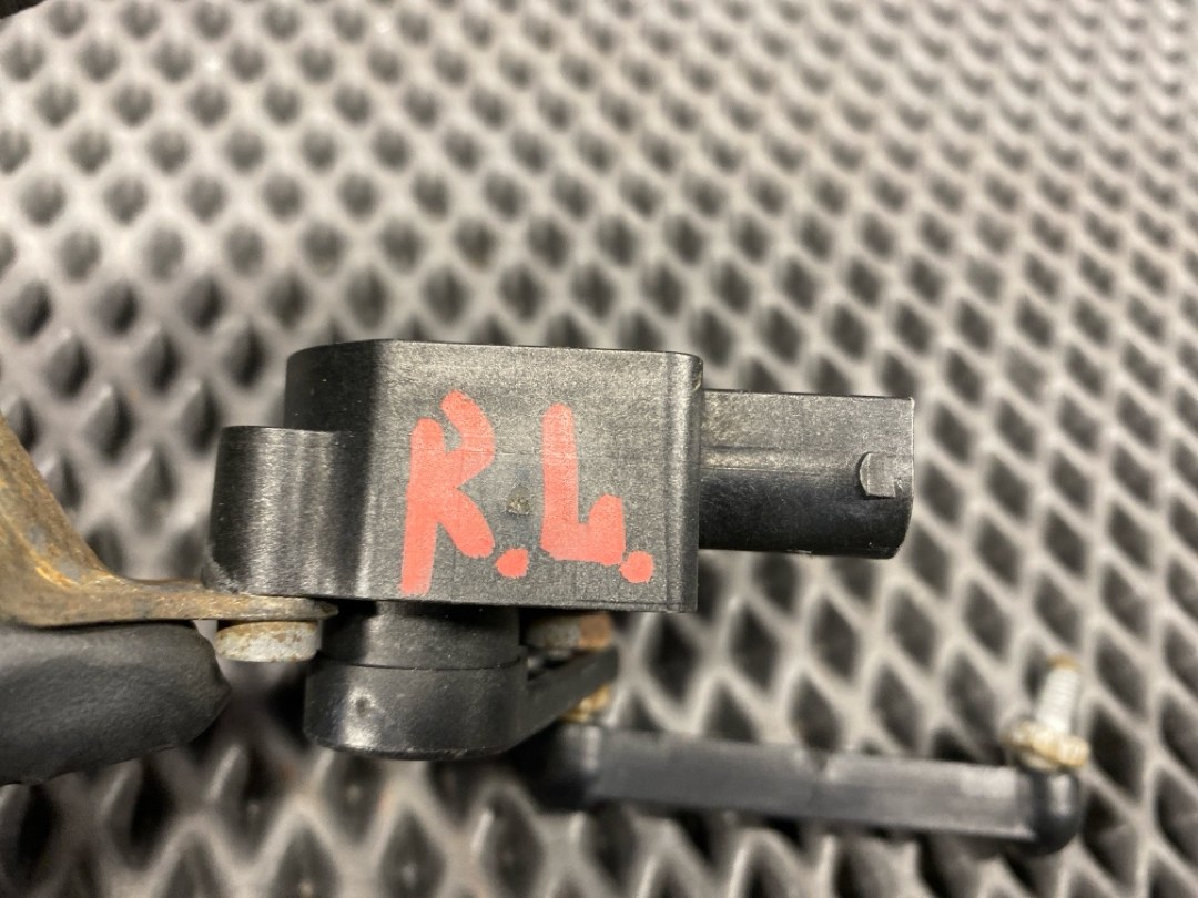 Датчик уровня подвески, 2530 рублей, Красноярск