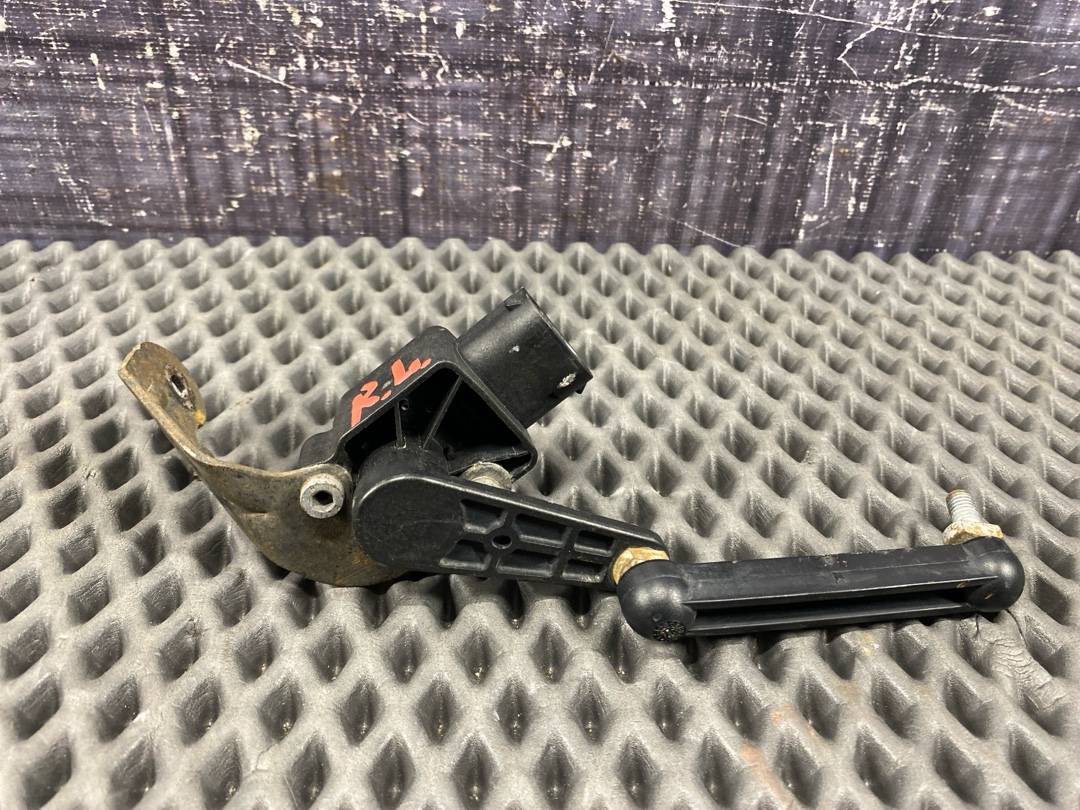 Датчик уровня подвески, 2530 рублей, Красноярск