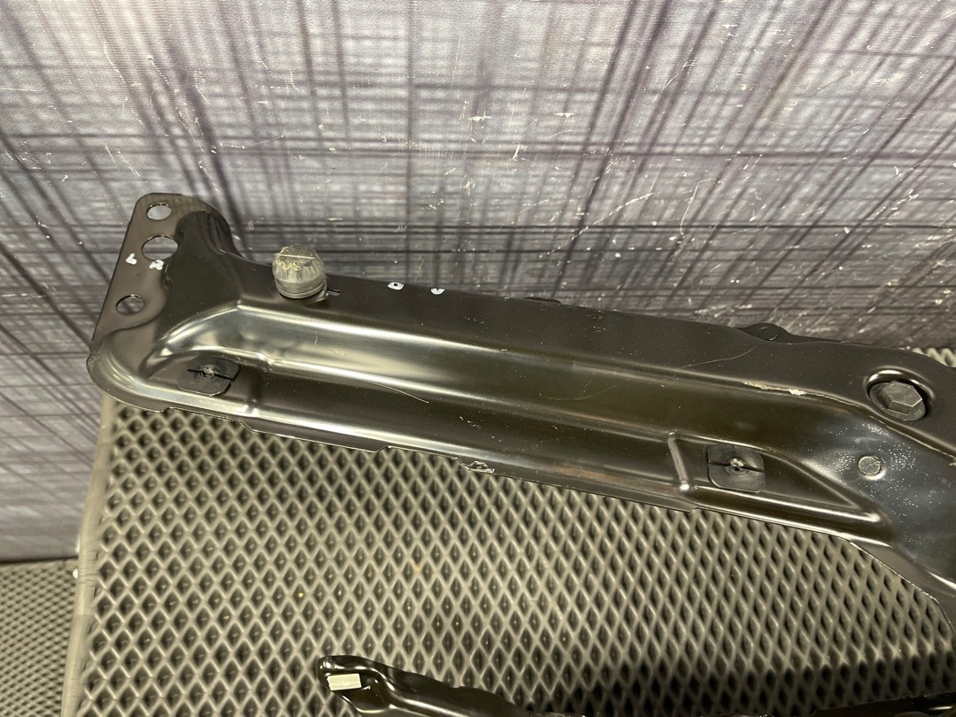 Рамка радиатора, 2100 рублей, Красноярск