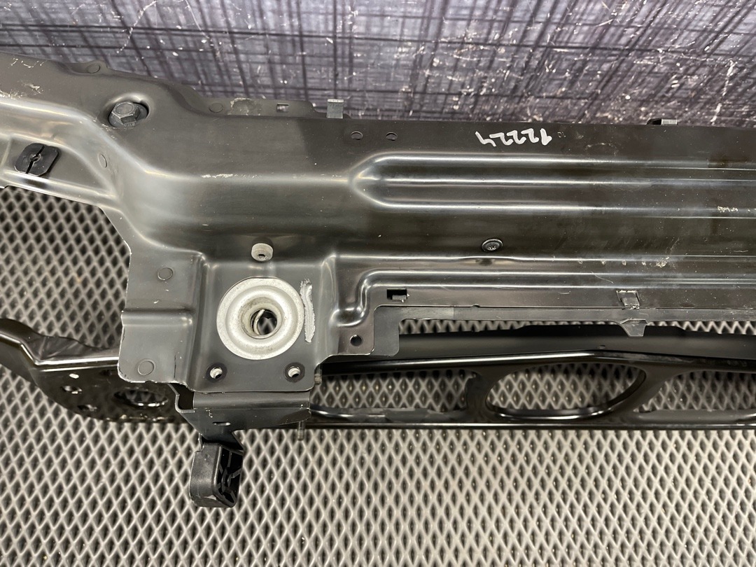 Рамка радиатора, 2037 рублей, Красноярск