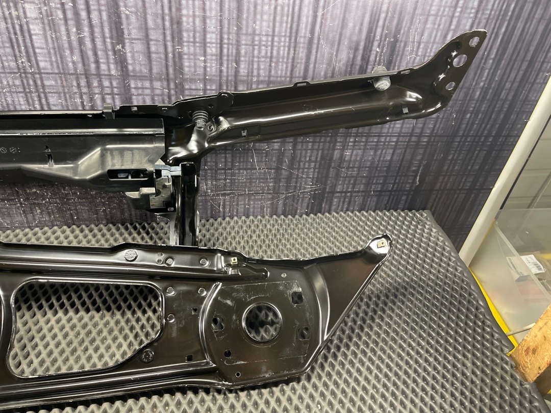 Рамка радиатора, 2037 рублей, Красноярск