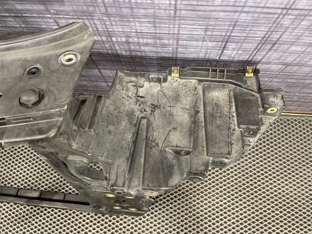 Рамка радиатора, 12000 рублей, Красноярск