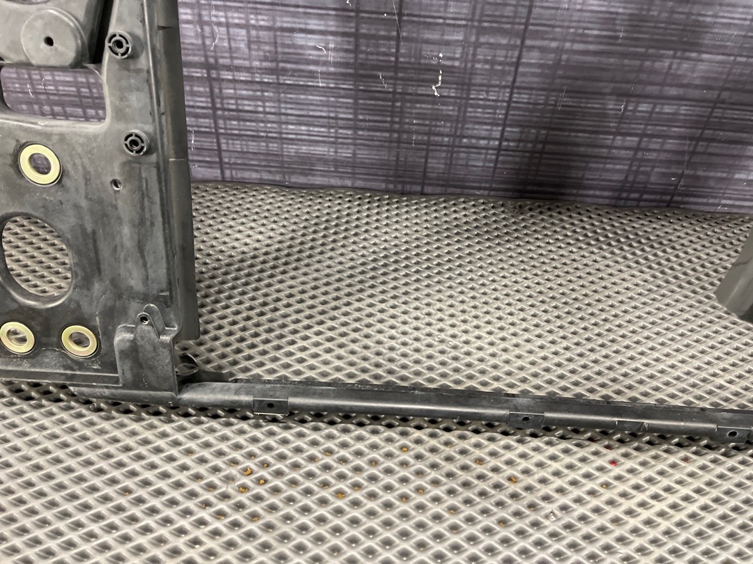 Рамка радиатора, 12000 рублей, Красноярск