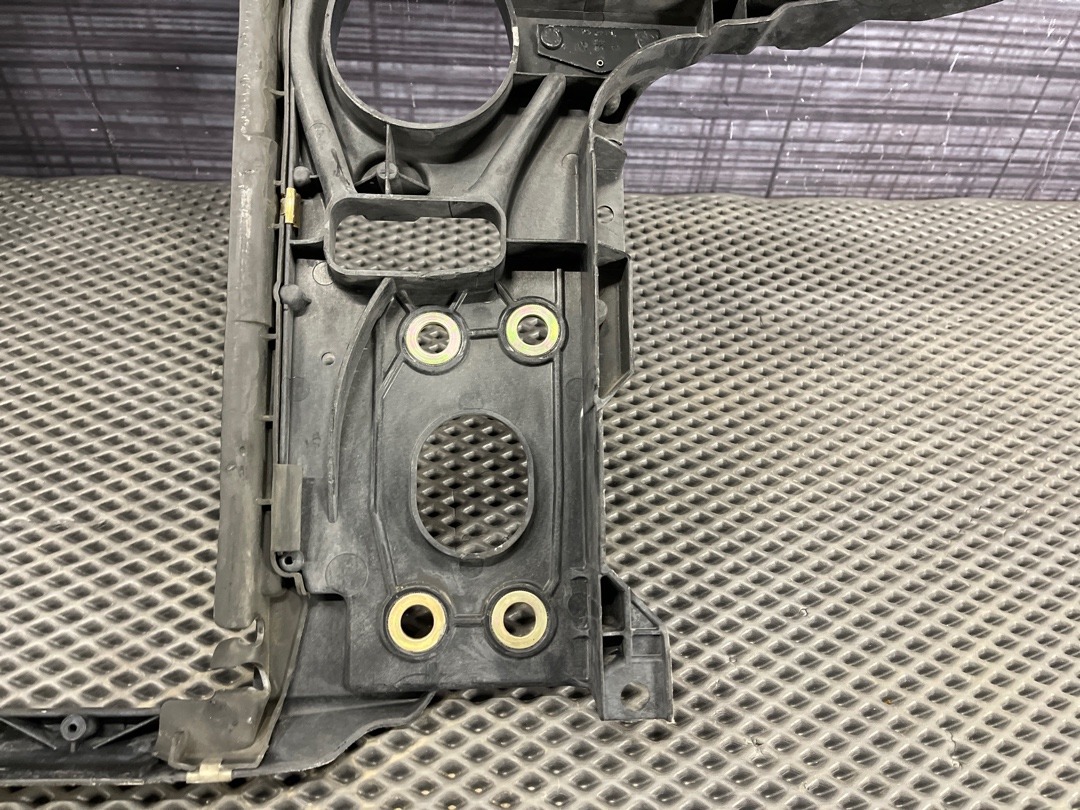 Рамка радиатора, 12000 рублей, Красноярск