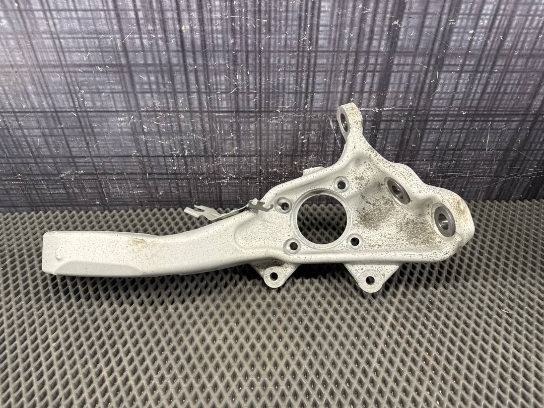 Поворотный кулак, 5960 рублей, Красноярск