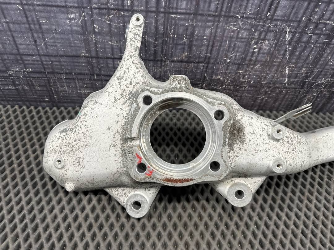 Поворотный кулак, 5960 рублей, Красноярск